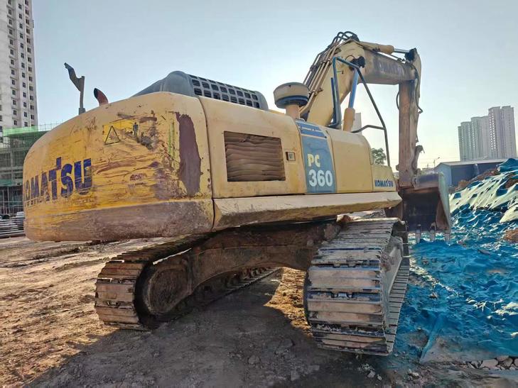 Buy Komatsu PC360-7 Used Excavator / 1