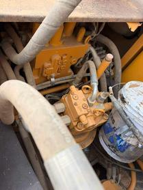 Buy Sany SY215C-8 Used Excavator / 4 Buy Sany SY215C-8 Used Excavator / 4