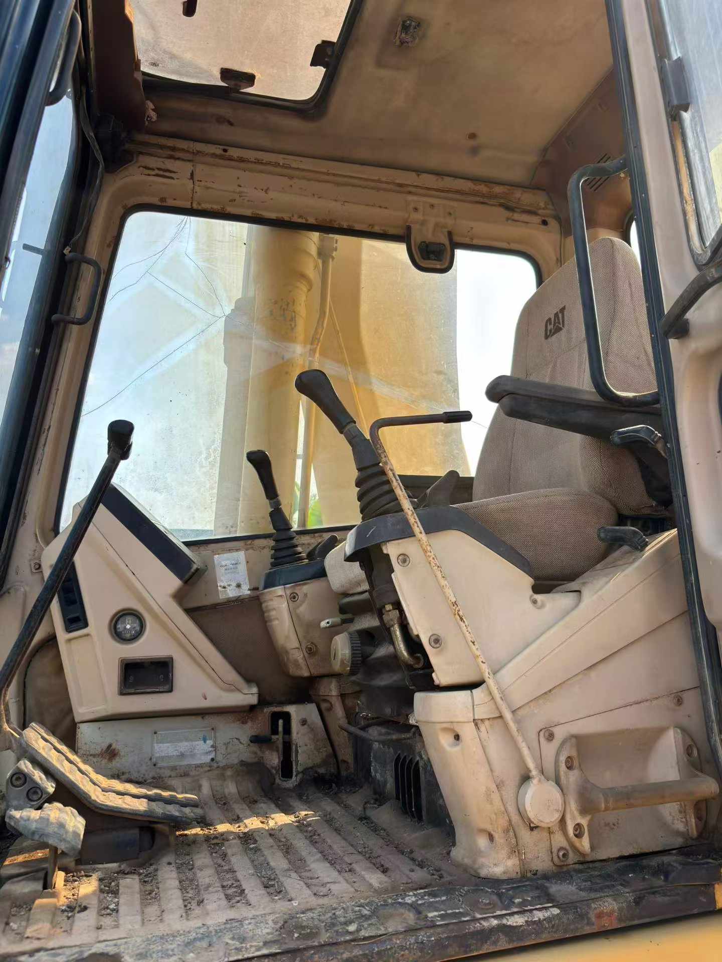Buy Caterpillar 320A Used Excavator / 8