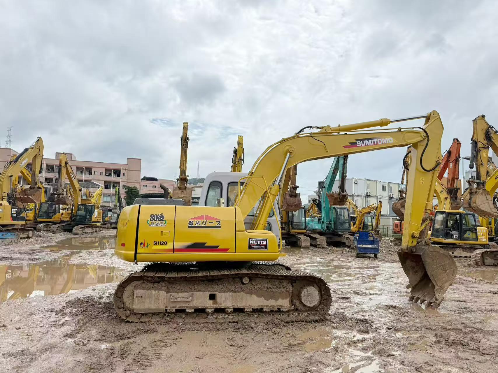 Buy Sumitomo SH120 Used Excavator / 2