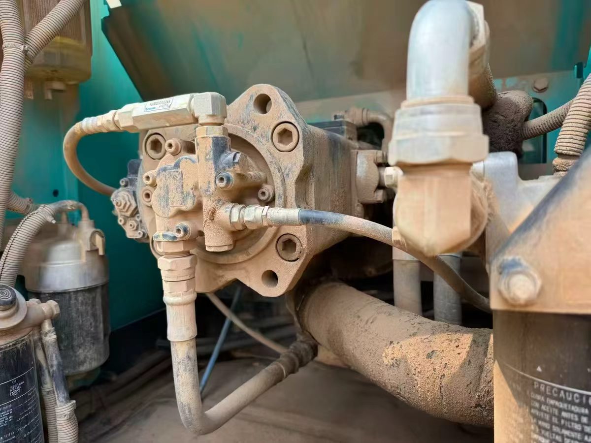 Buy Kobelco SK210 Used Excavator / 9