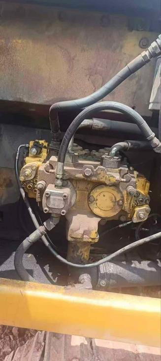 Buy Caterpillar 320D Used Excavator / 1