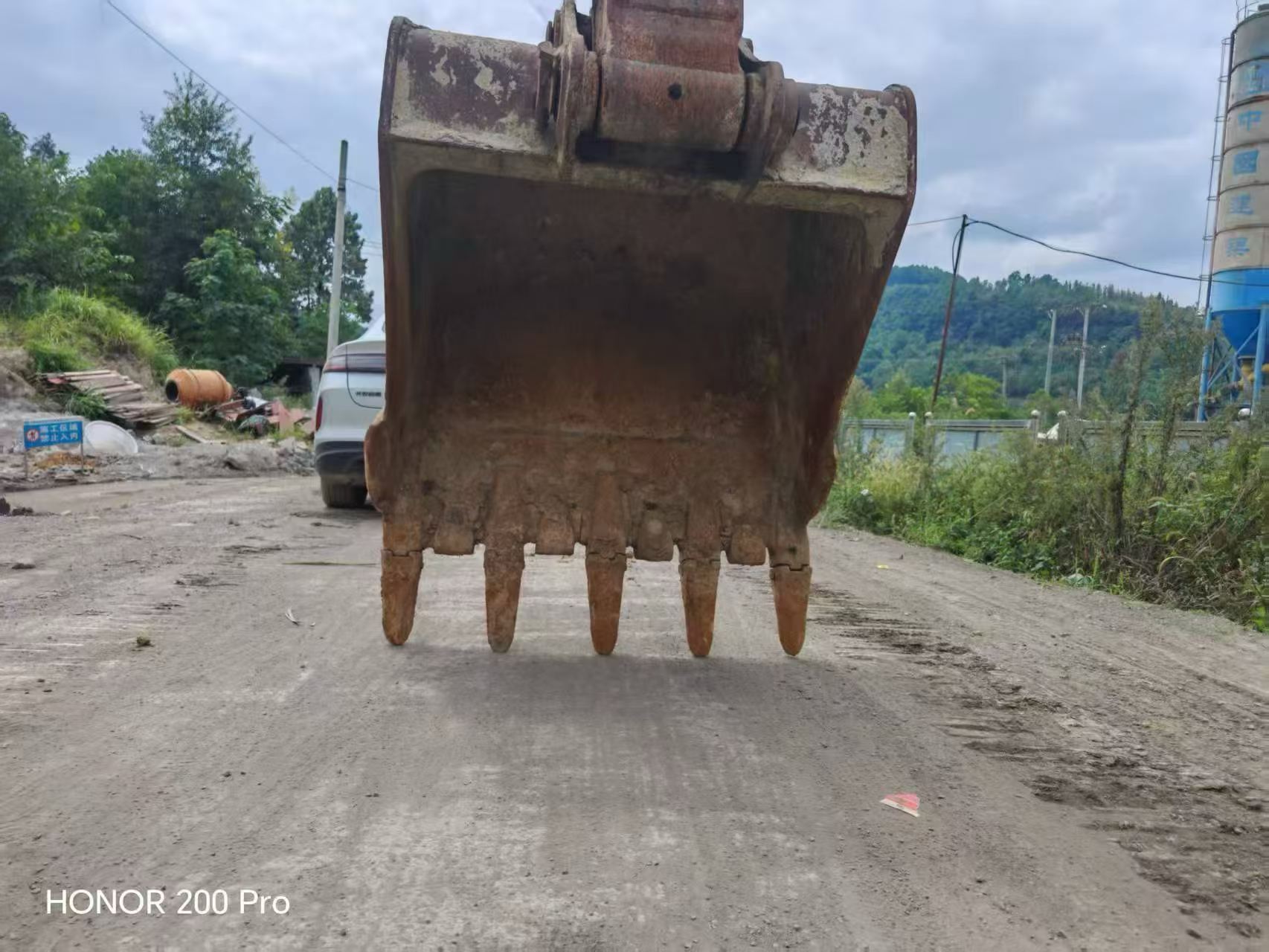 Buy Hyundai R225-7 Used Excavator / 3