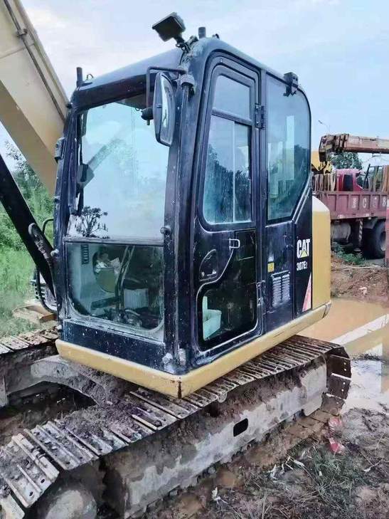 Buy Caterpillar 307B Used Excavator / 1