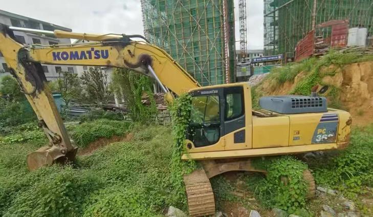 Buy Komatsu PC360-7 Used Excavator / 1
