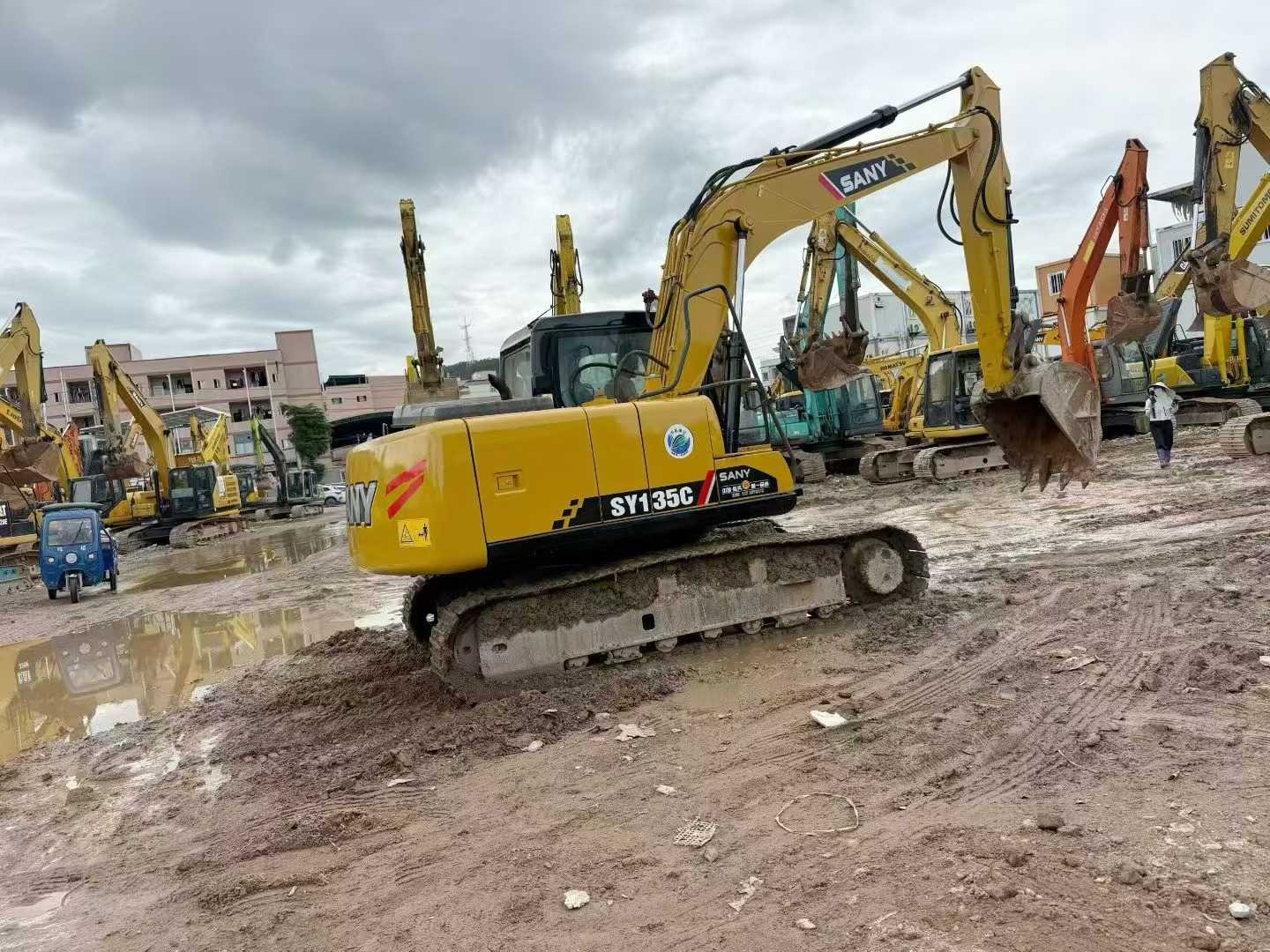 Buy Sany SY135 Used Excavator / 6