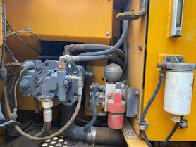 Buy XCMG LW150FV Used Excavator / 8 Buy XCMG LW150FV Used Excavator / 8