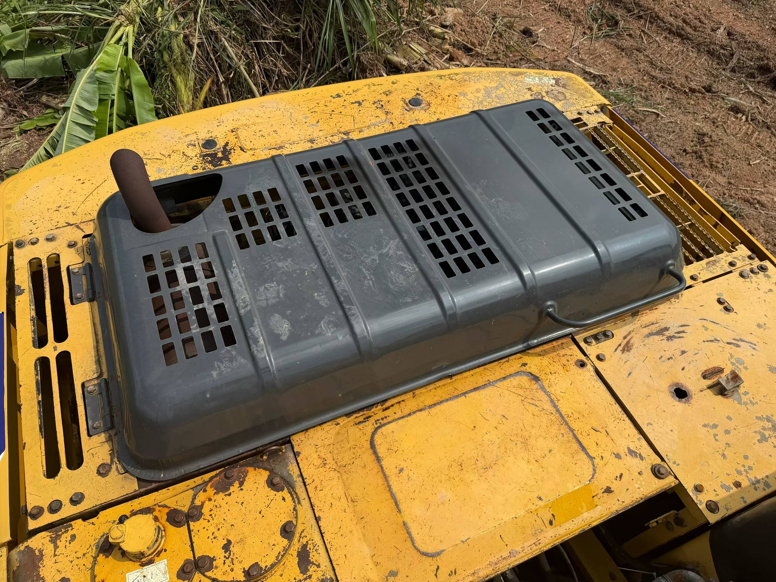 Buy Komatsu PC210-7 Used Excavator / 9