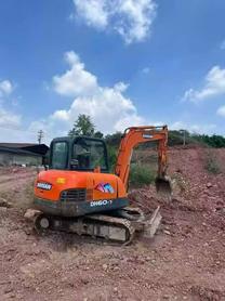 Buy Doosan DH60 Used Excavator / 2 Buy Doosan DH60 Used Excavator / 2