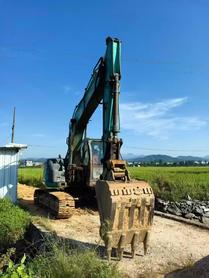 Buy Kobelco SK135 Used Excavator / 6 Buy Kobelco SK135 Used Excavator / 6