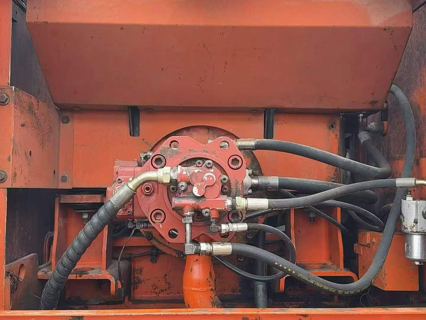 Buy Doosan DH300-7 Used Excavator / 8