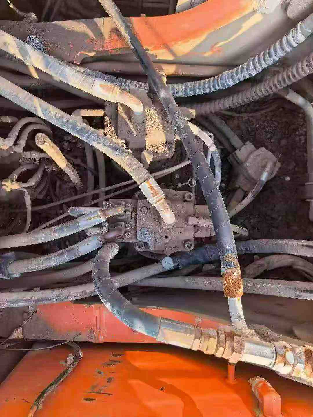 Buy Doosan DX500 Used Excavator / 4