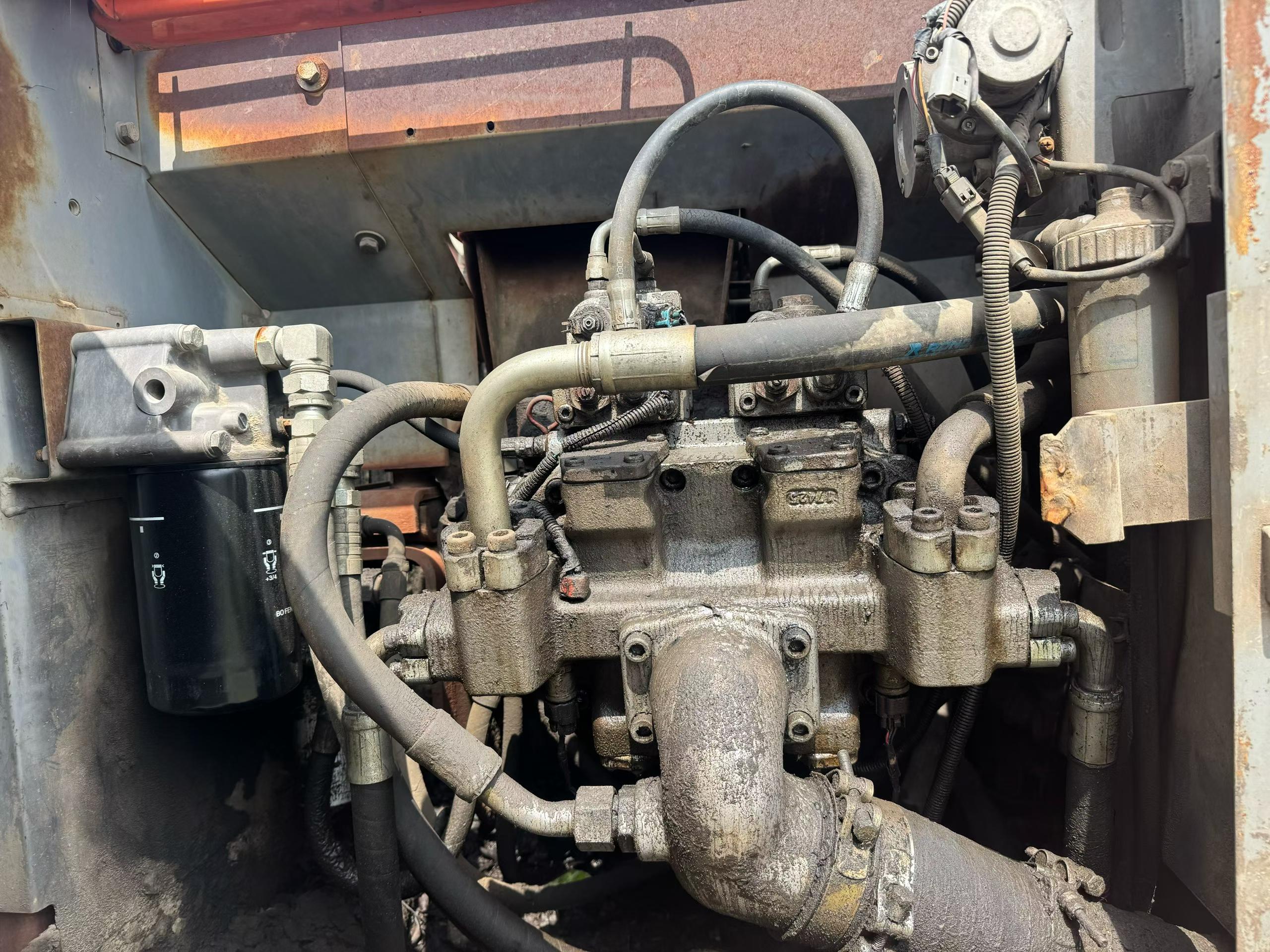 Buy Hitachi ZX200-6 Used Excavator / 8