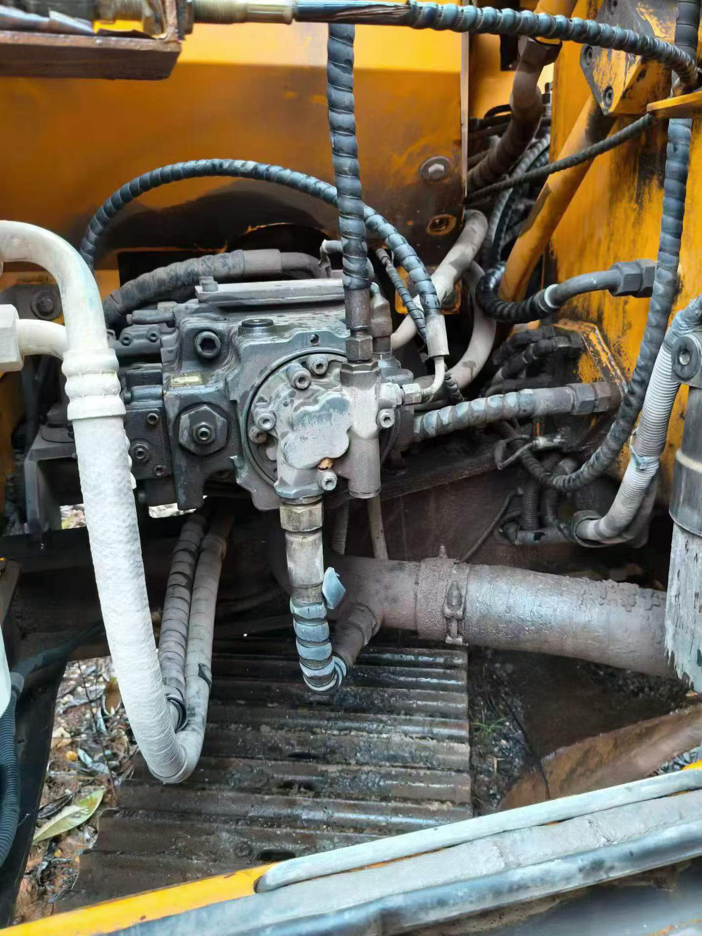 Buy Sany SY135 Used Excavator / 4