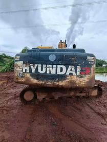 Buy Hyundai R215VS Used Excavator / 4 Buy Hyundai R215VS Used Excavator / 4