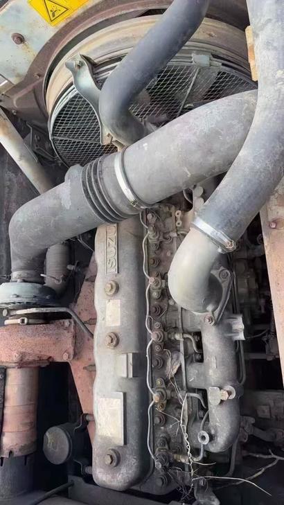 Buy Hitachi ZX200-6 Used Excavator / 1