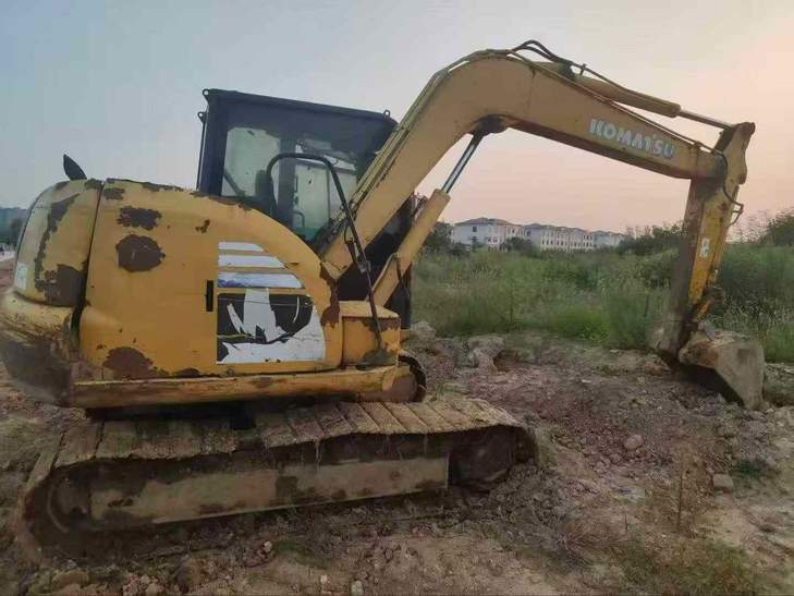 Buy Komatsu PC70-8 Used Excavator / 1
