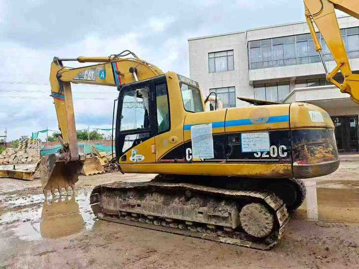 Buy Caterpillar Used Excavator / 1