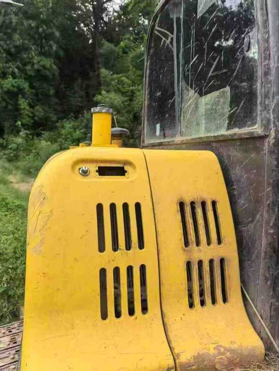 Buy Hyundai HX60 Used Excavator / 1
