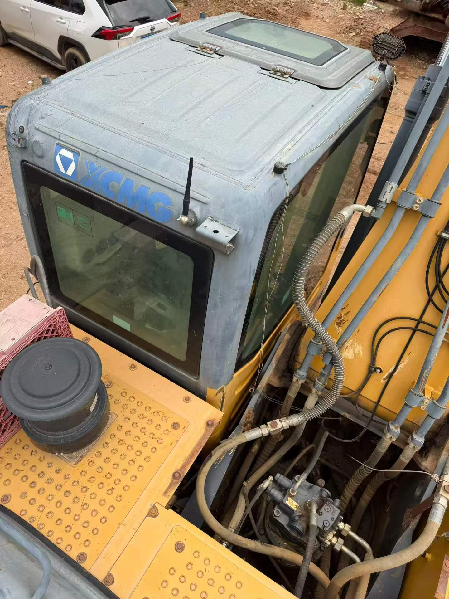 Buy XCMG XE270DK Used Excavator / 5