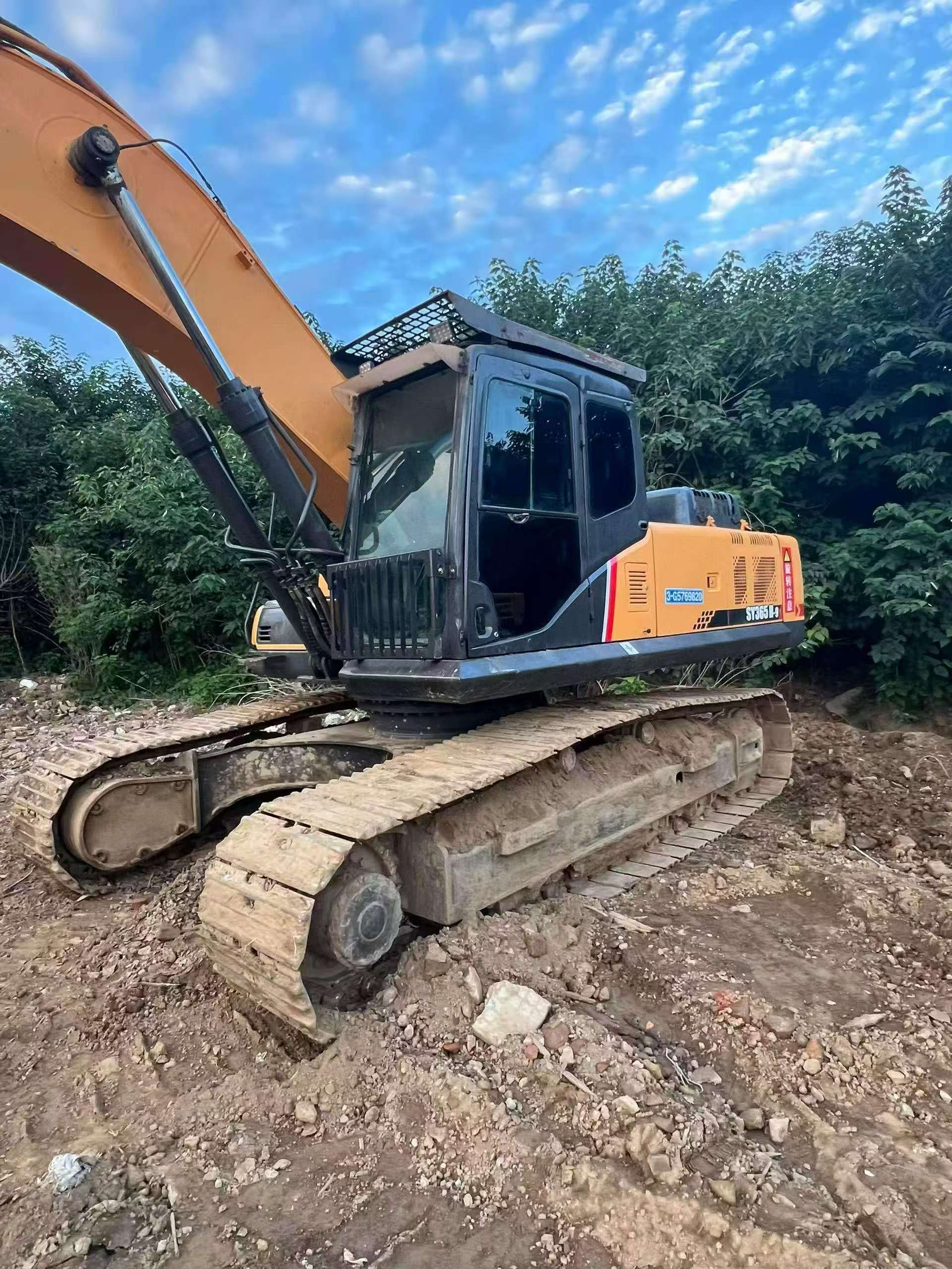 Buy Sany SY365C-8 Used Excavator / 2