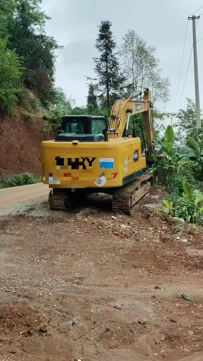 Buy Sany SY135 Used Excavator / 1