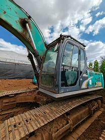 Buy Kobelco SK270D Used Excavator / 2 Buy Kobelco SK270D Used Excavator / 2