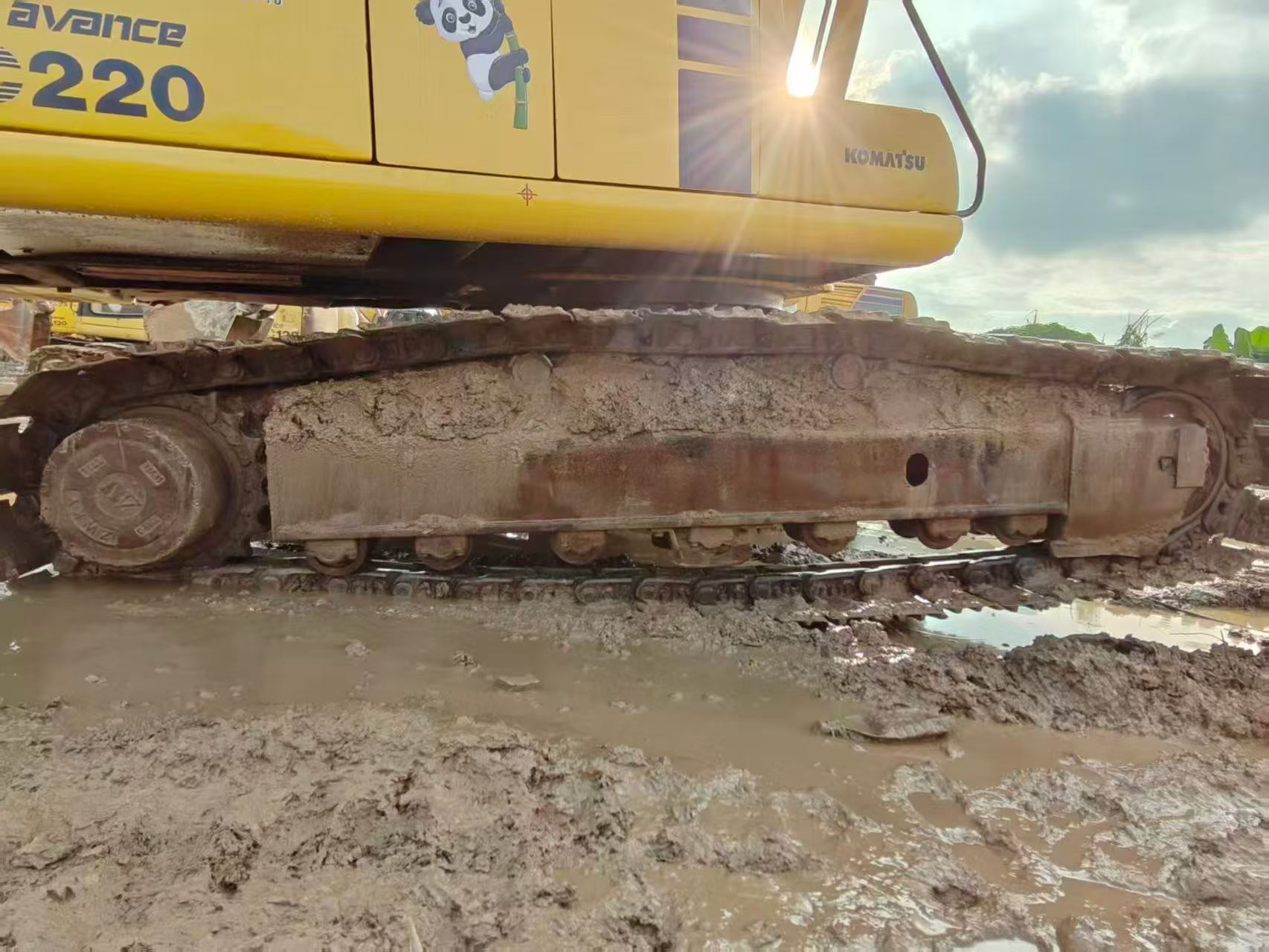 شراء حفارة Komatsu PC200-6E مستعملة / 4