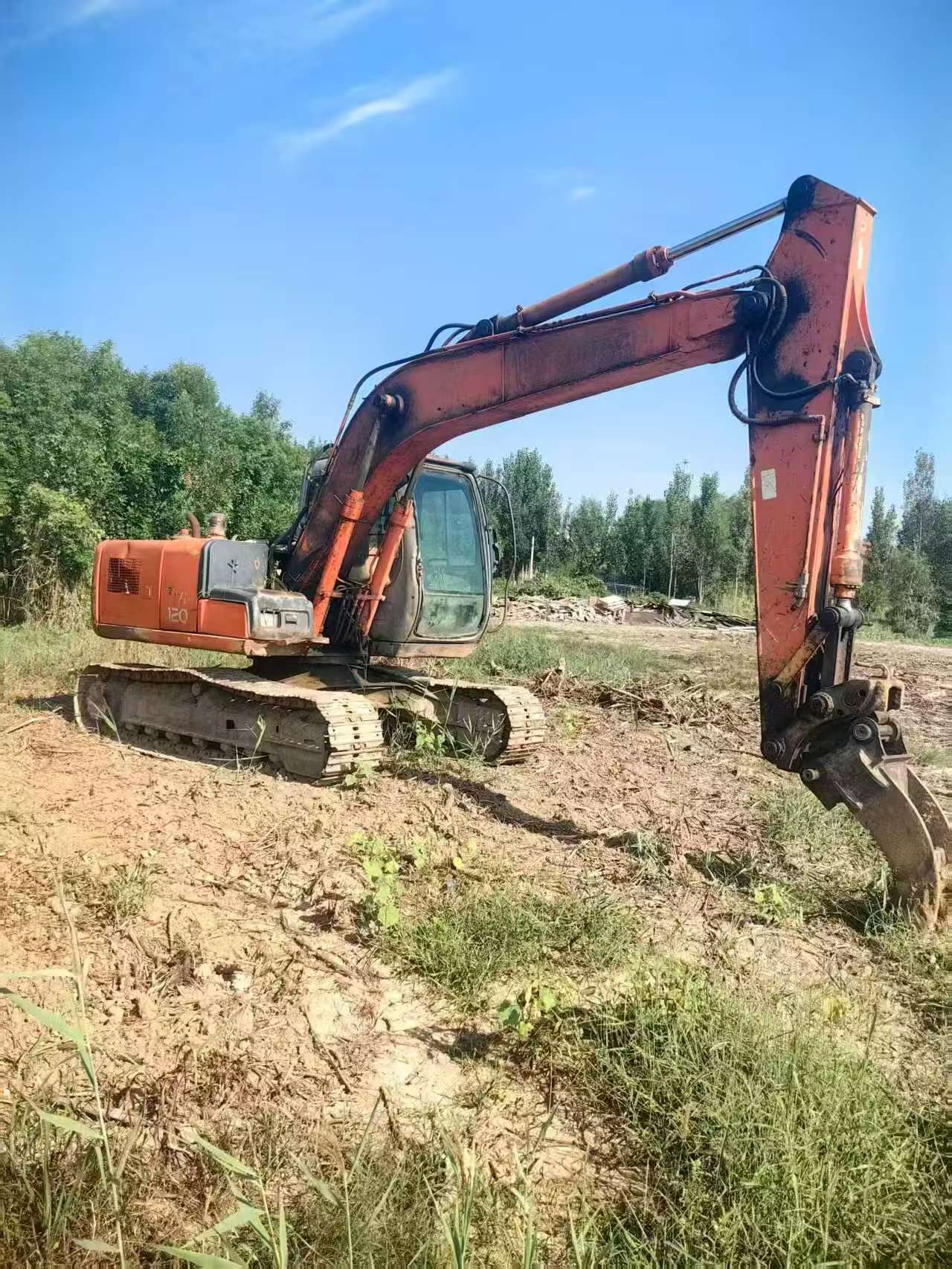 Buy Hitachi EX120-6 Used Excavator / 2