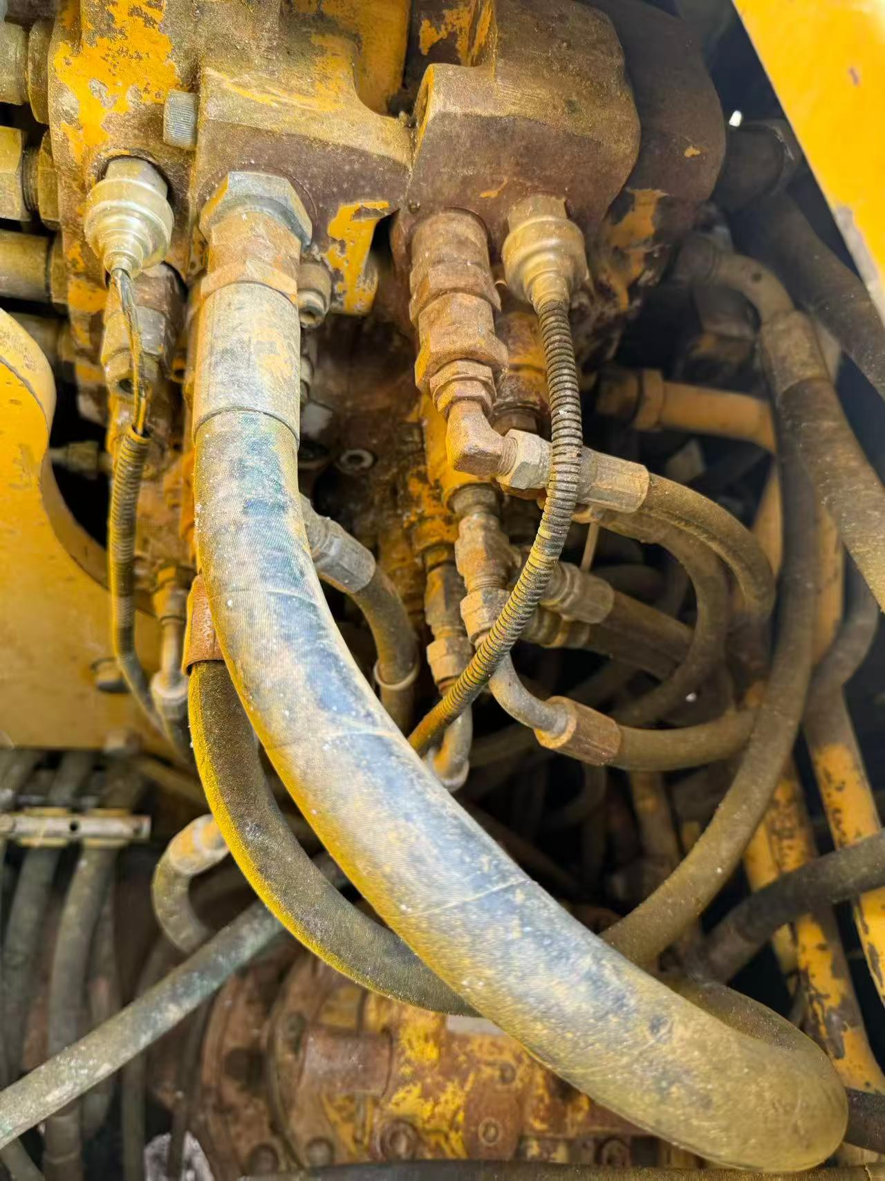 Buy Kato Used Excavator / 6