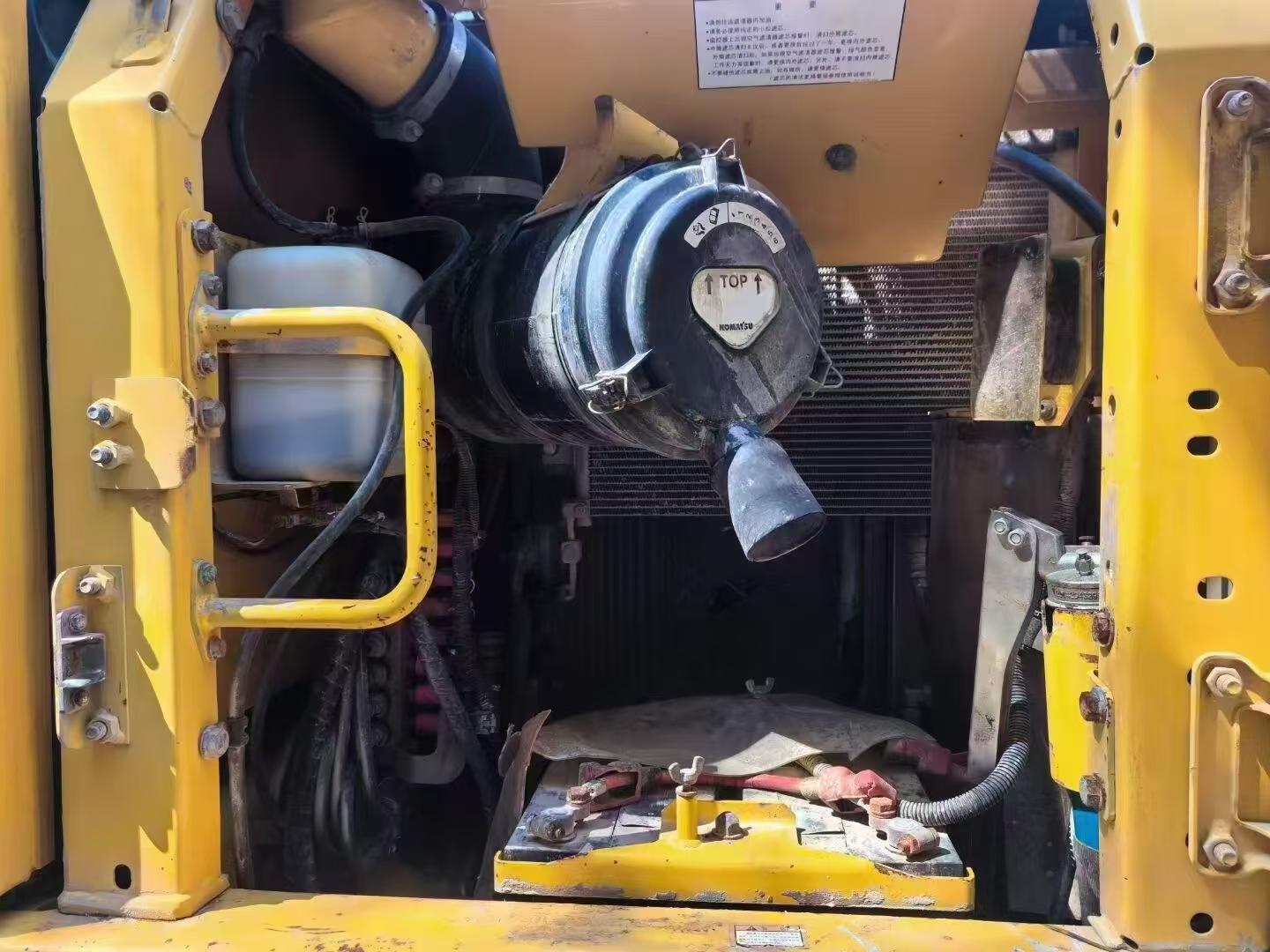Buy Komatsu PC110-7 Used Excavator / 3