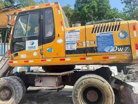 Buy Hyundai R210-5 Used Excavator / 4 Buy Hyundai R210-5 Used Excavator / 4