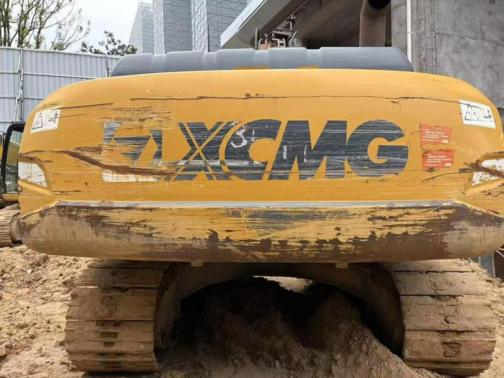 Buy XCMG XE200 Used Excavator / 1