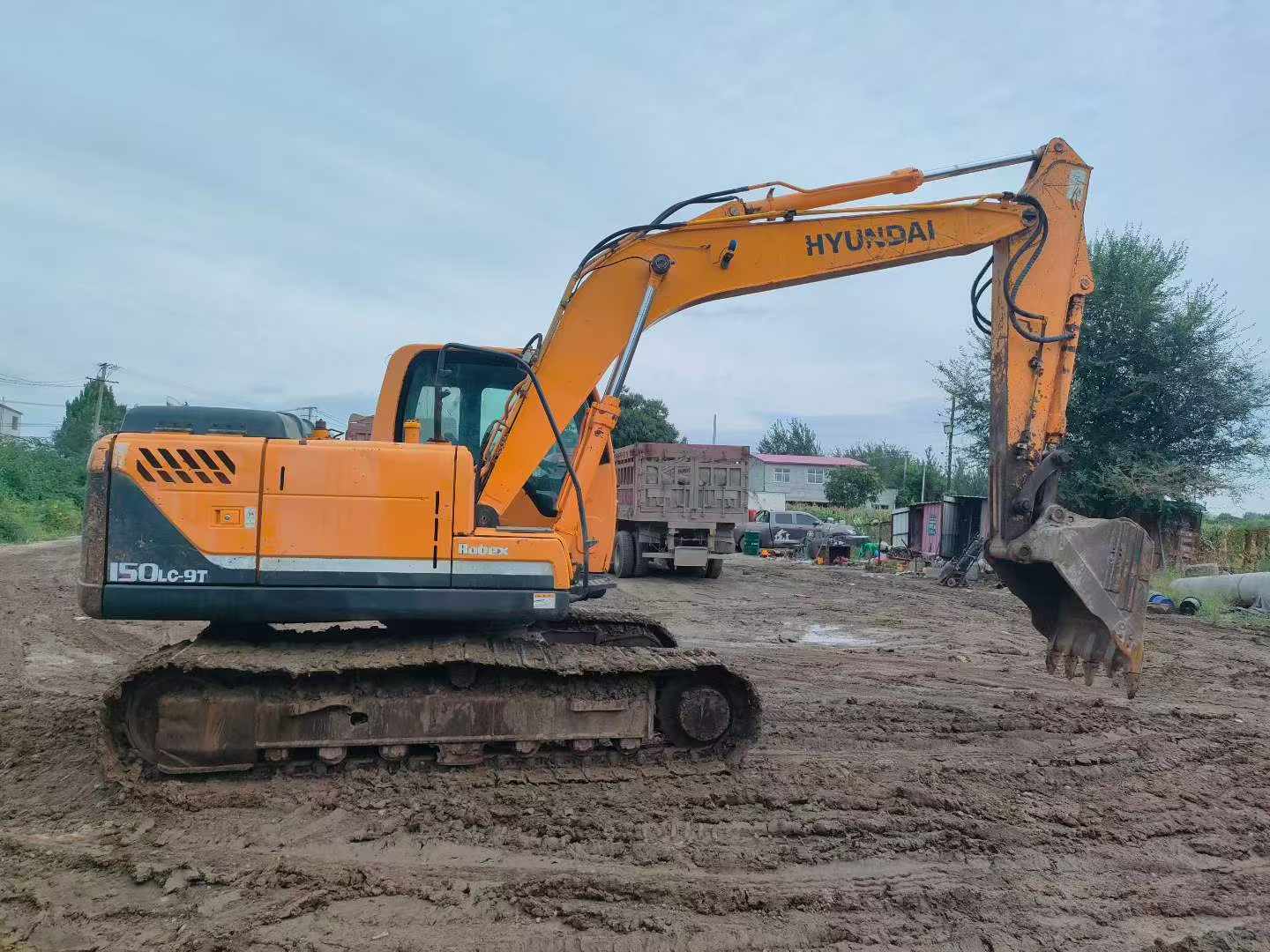 Buy Hyundai R150-7 Used Excavator / 4