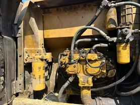Buy Caterpillar 320D Used Excavator / 5 Buy Caterpillar 320D Used Excavator / 5
