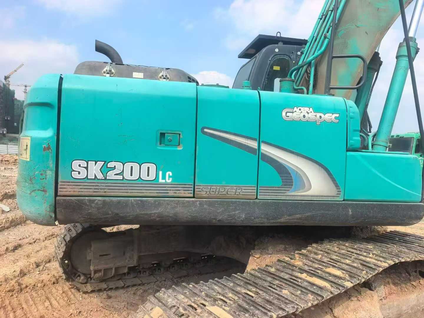 Buy Kobelco SK210 Used Excavator / 2