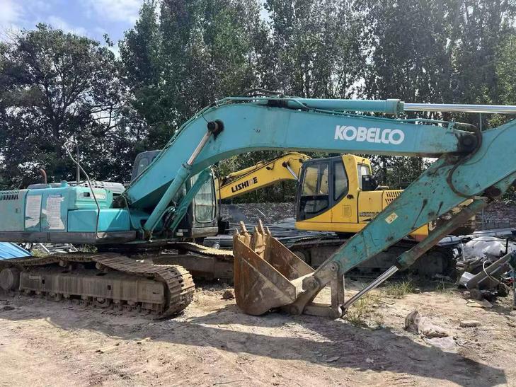 Buy Kobelco SK250 Used Excavator / 1