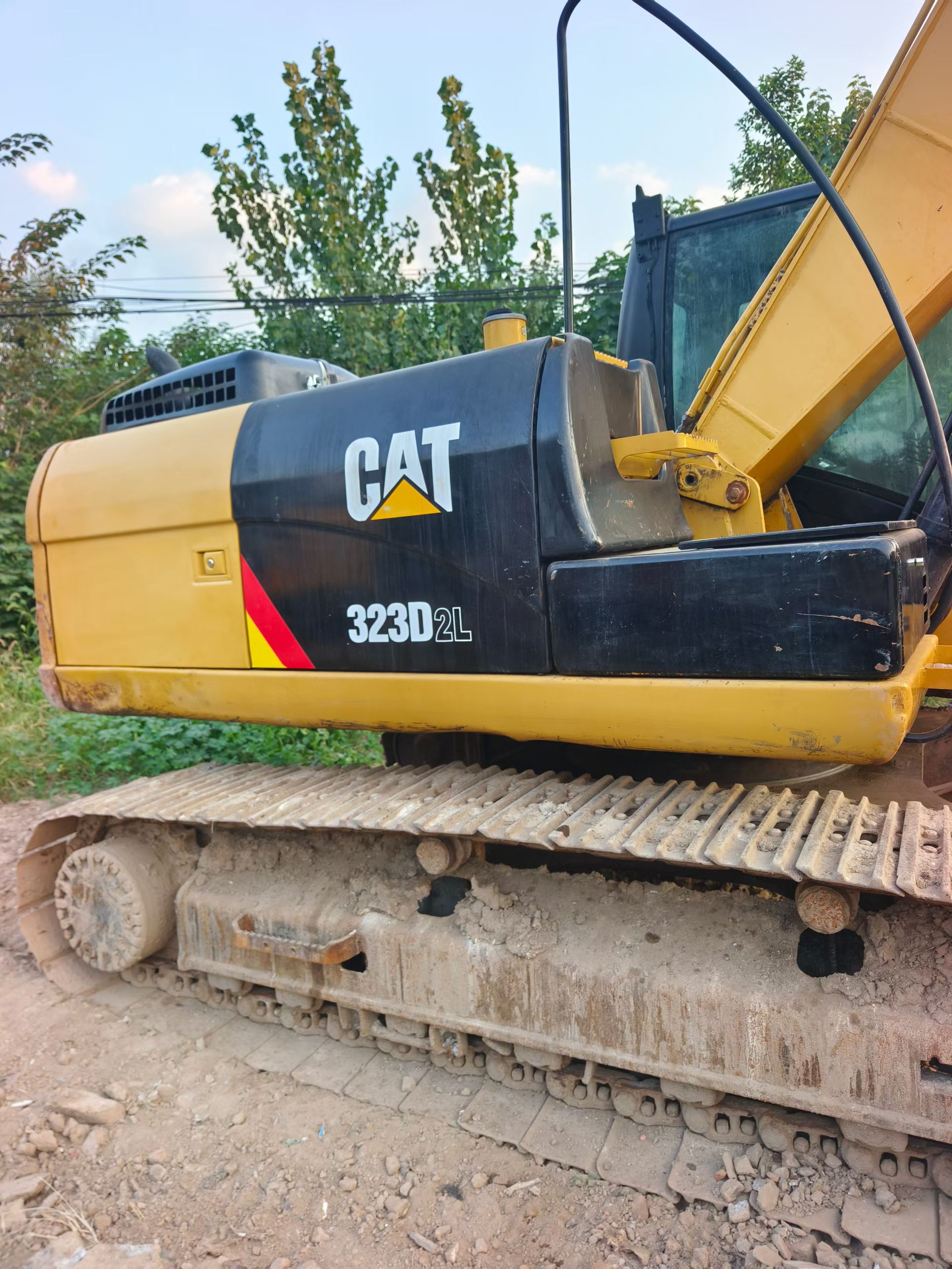Buy Caterpillar Used Excavator / 8