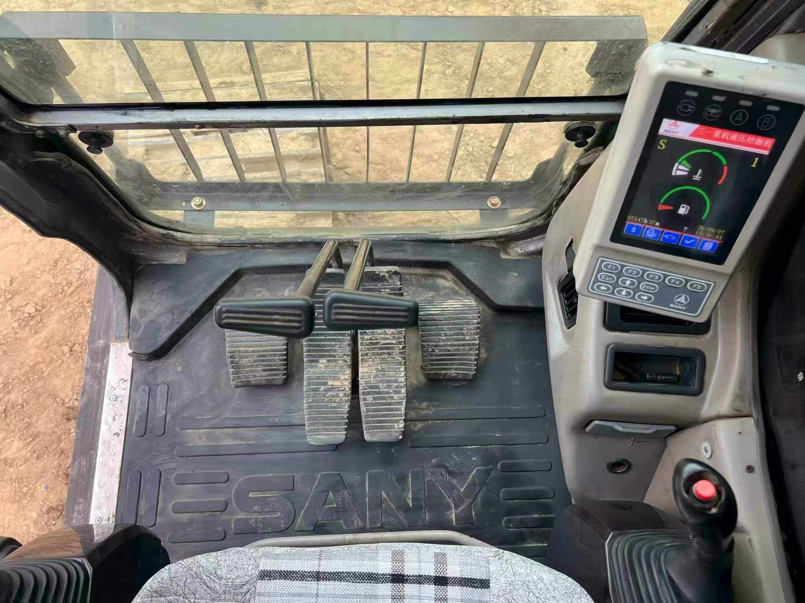 Buy Sany SY365C-8 Used Excavator / 3