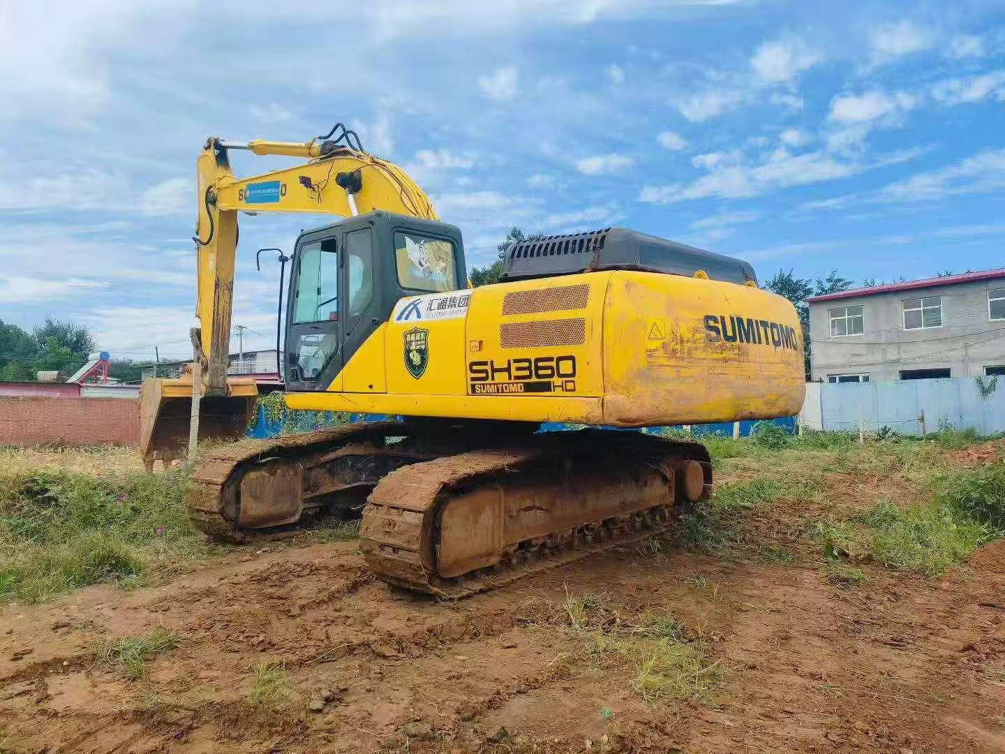 Buy Sumitomo SH300 Used Excavator / 3