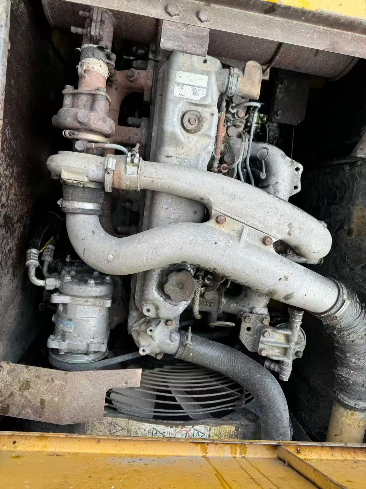 Buy Kato Used Excavator / 8
