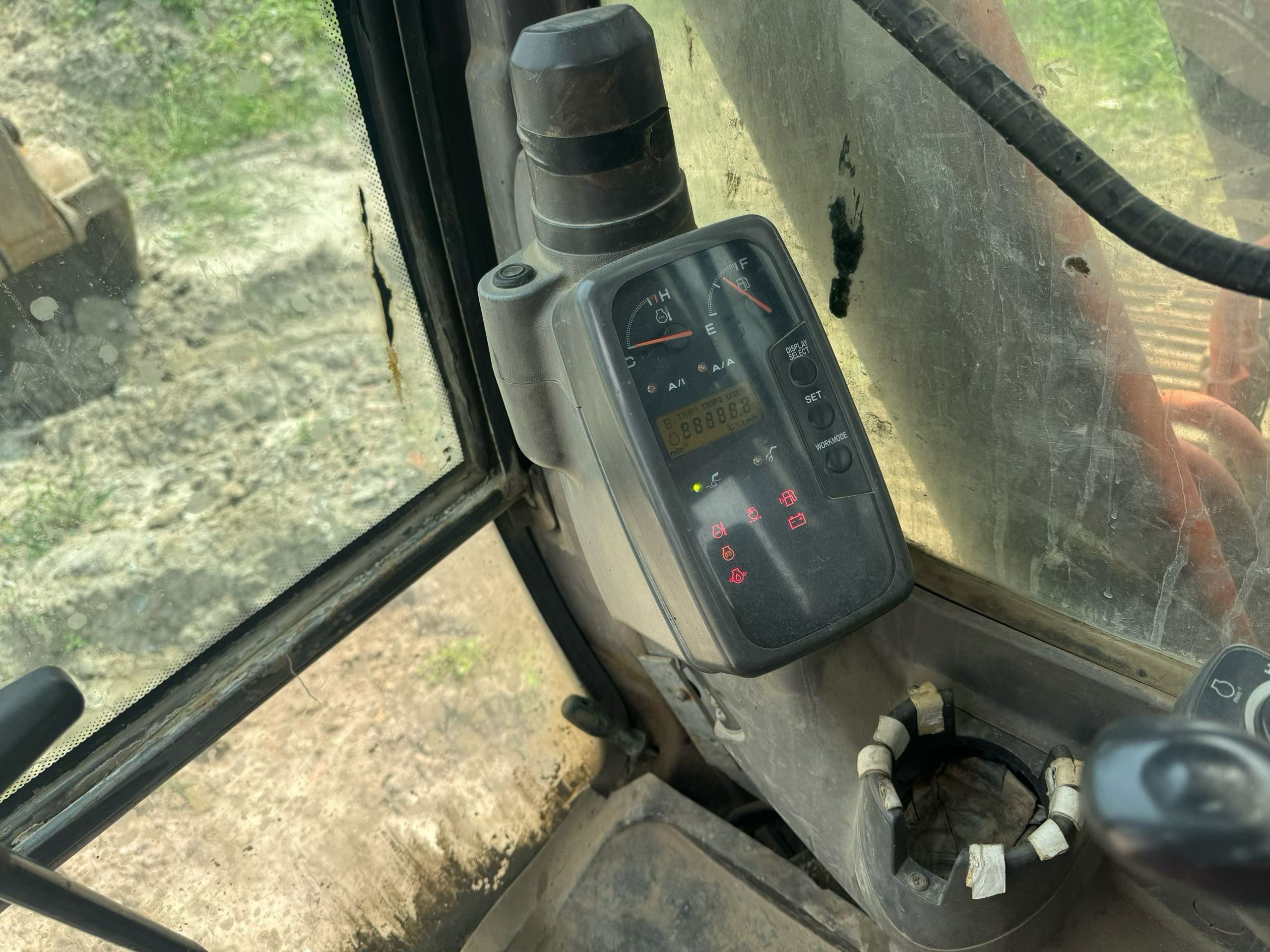Buy Hitachi ZX200-6 Used Excavator / 6