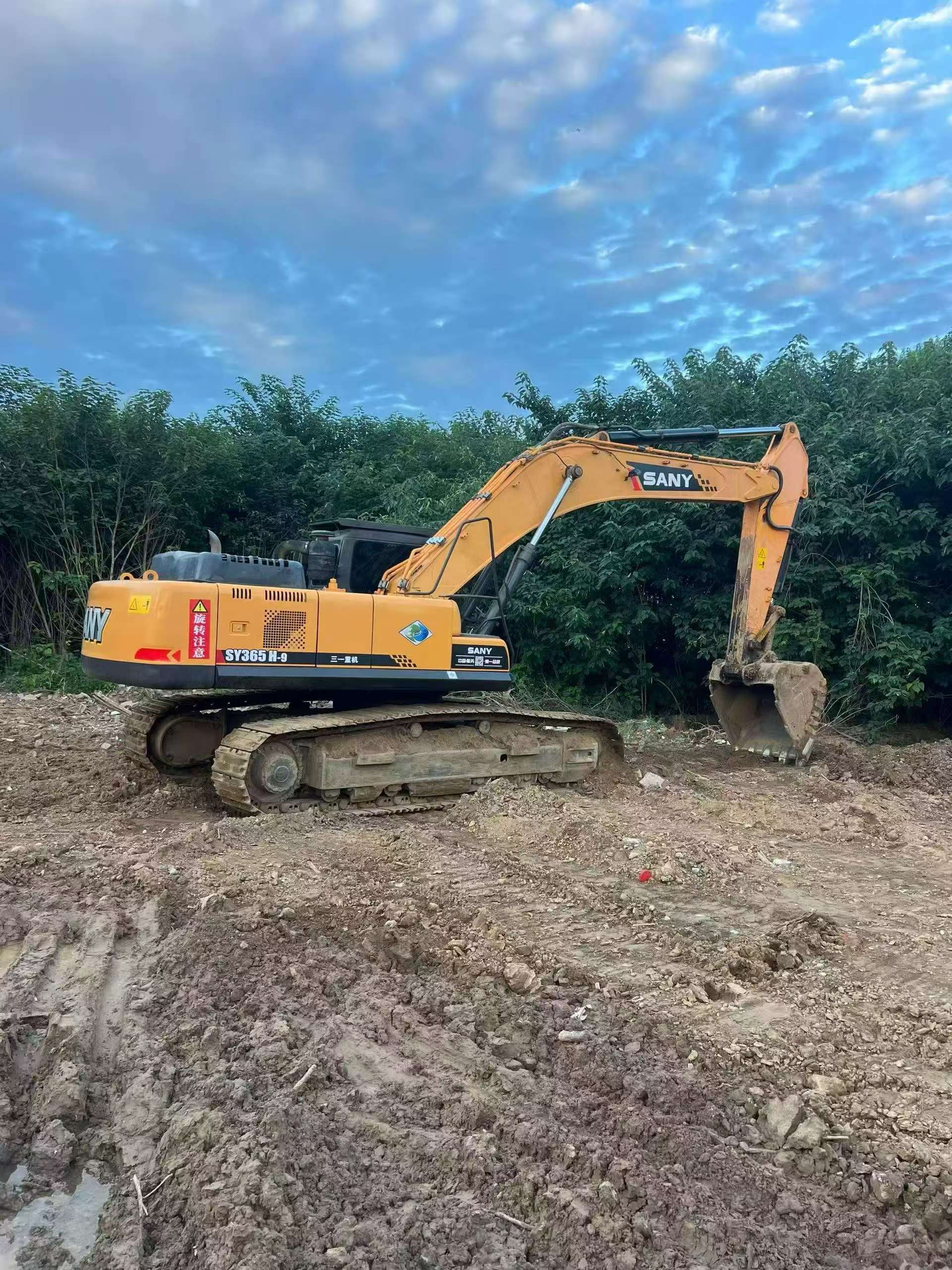 Buy Sany SY365C-8 Used Excavator / 8