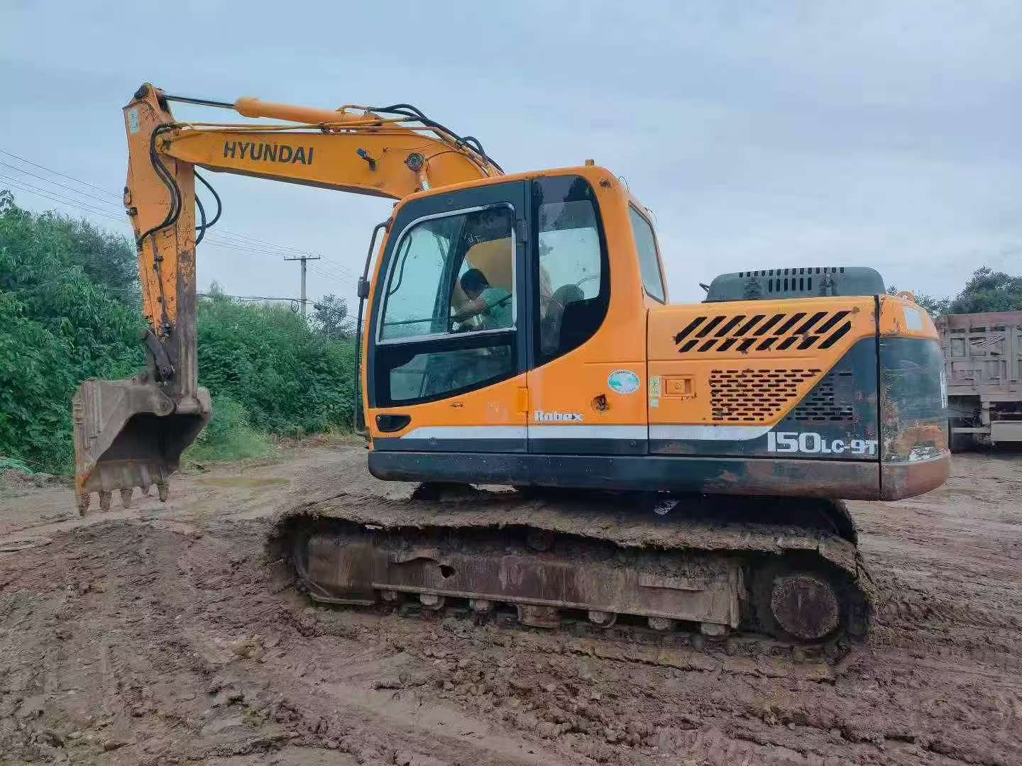 Buy Hyundai R150-7 Used Excavator / 2