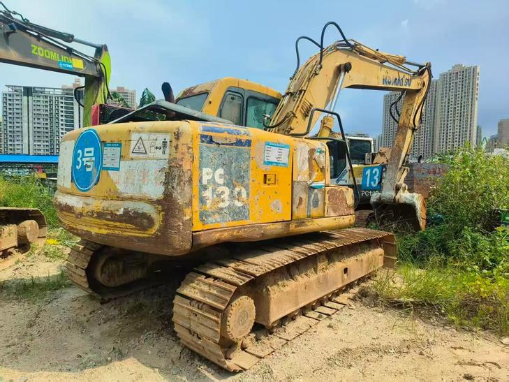 Buy Komatsu PC120-6 Used Excavator / 1