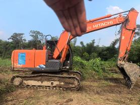 Buy Hitachi EX130 Used Excavator / 4 Buy Hitachi EX130 Used Excavator / 4