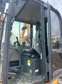 Buy XCMG XE35U Used Excavator / 4 Buy XCMG XE35U Used Excavator / 4