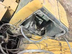 Buy Caterpillar 320C Used Excavator / 2 Buy Caterpillar 320C Used Excavator / 2