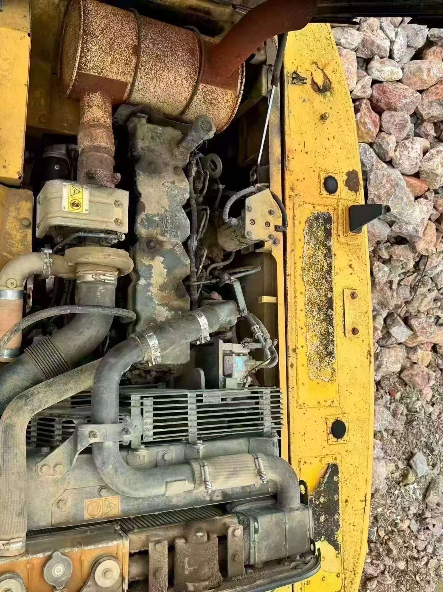 Buy Komatsu PC210-8 Used Excavator / 3