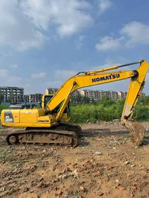 Buy Komatsu PC200-8 Used Excavator / 2 Buy Komatsu PC200-8 Used Excavator / 2